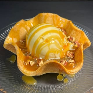 Pecan Pie a la Mode